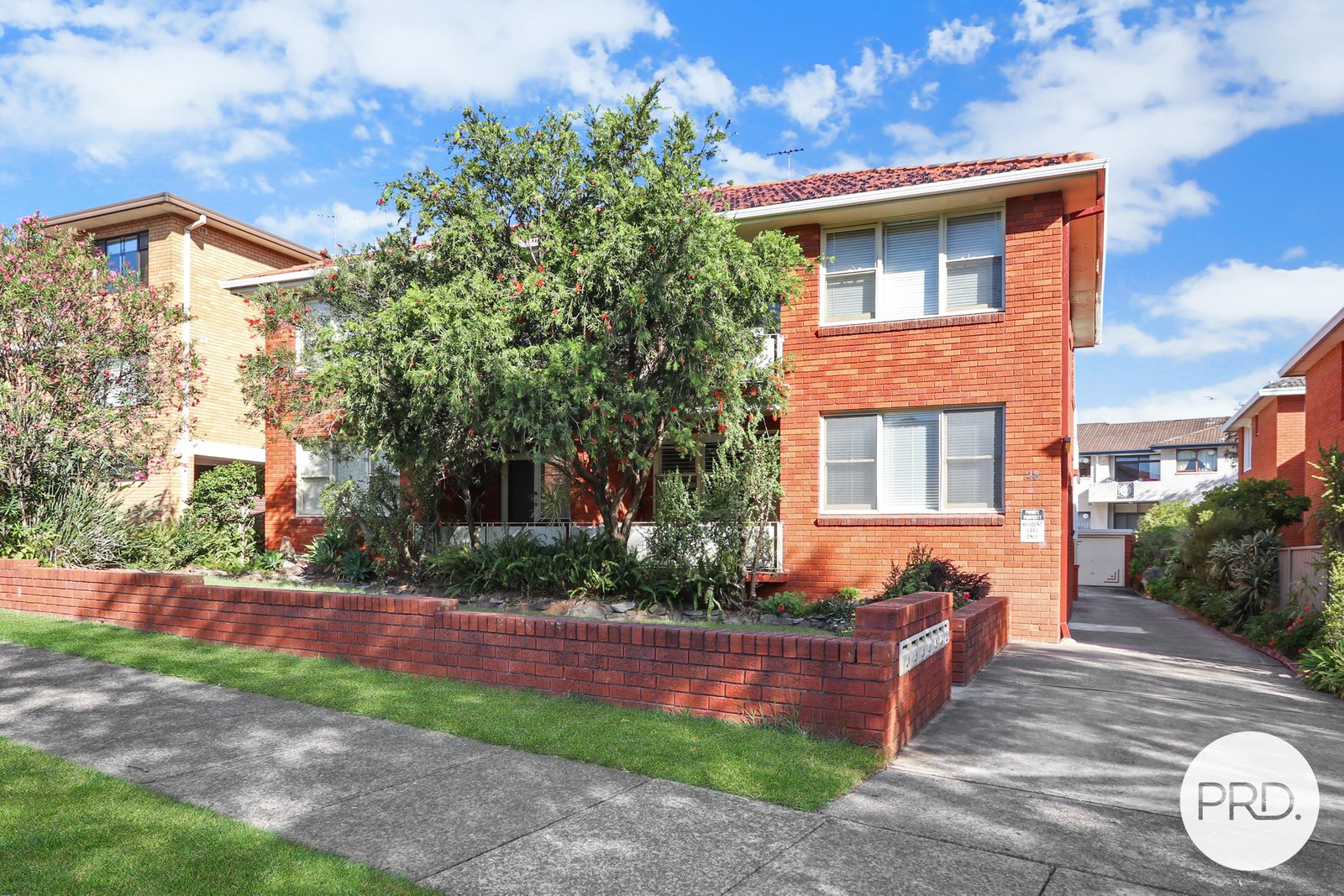 4/28 Wonoona Parade East  OATLEY 1