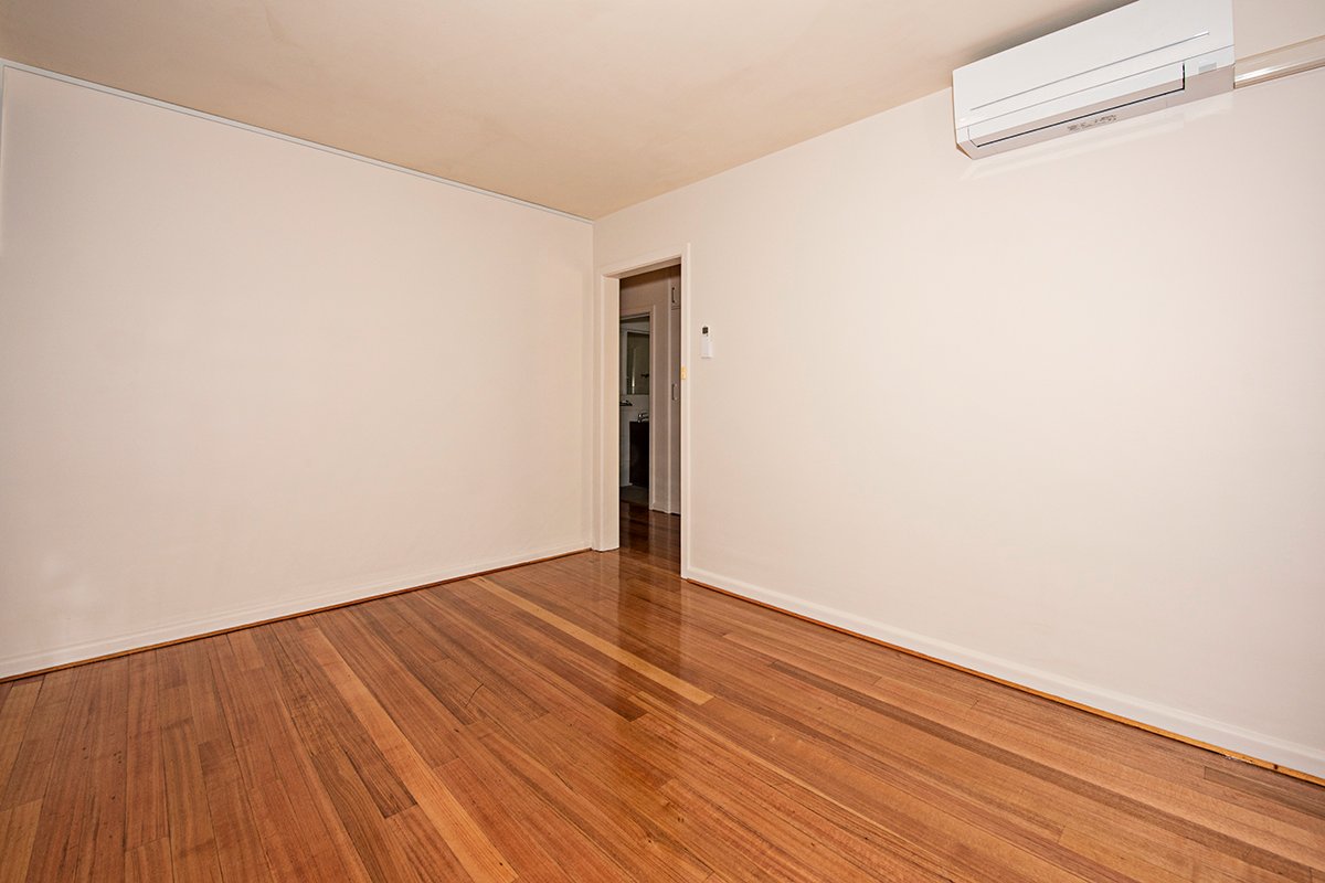 Gallery: 4/29 Charnwood Road