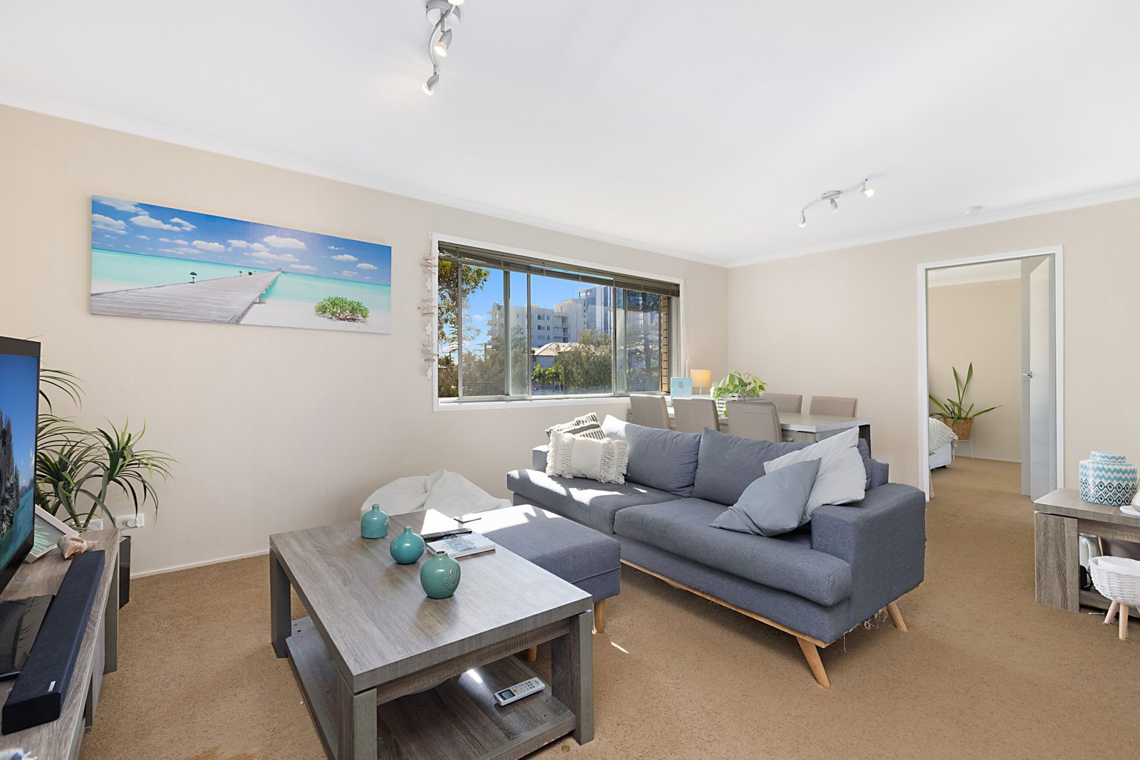 4/29 Coolangatta Road COOLANGATTA 4