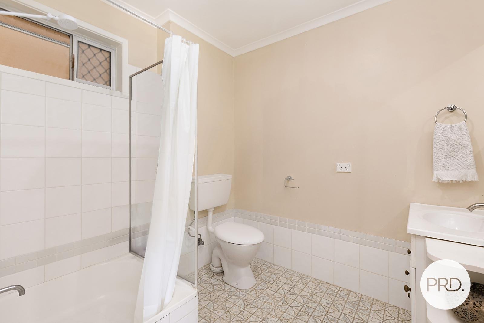 4/29 Coolangatta Road COOLANGATTA 7