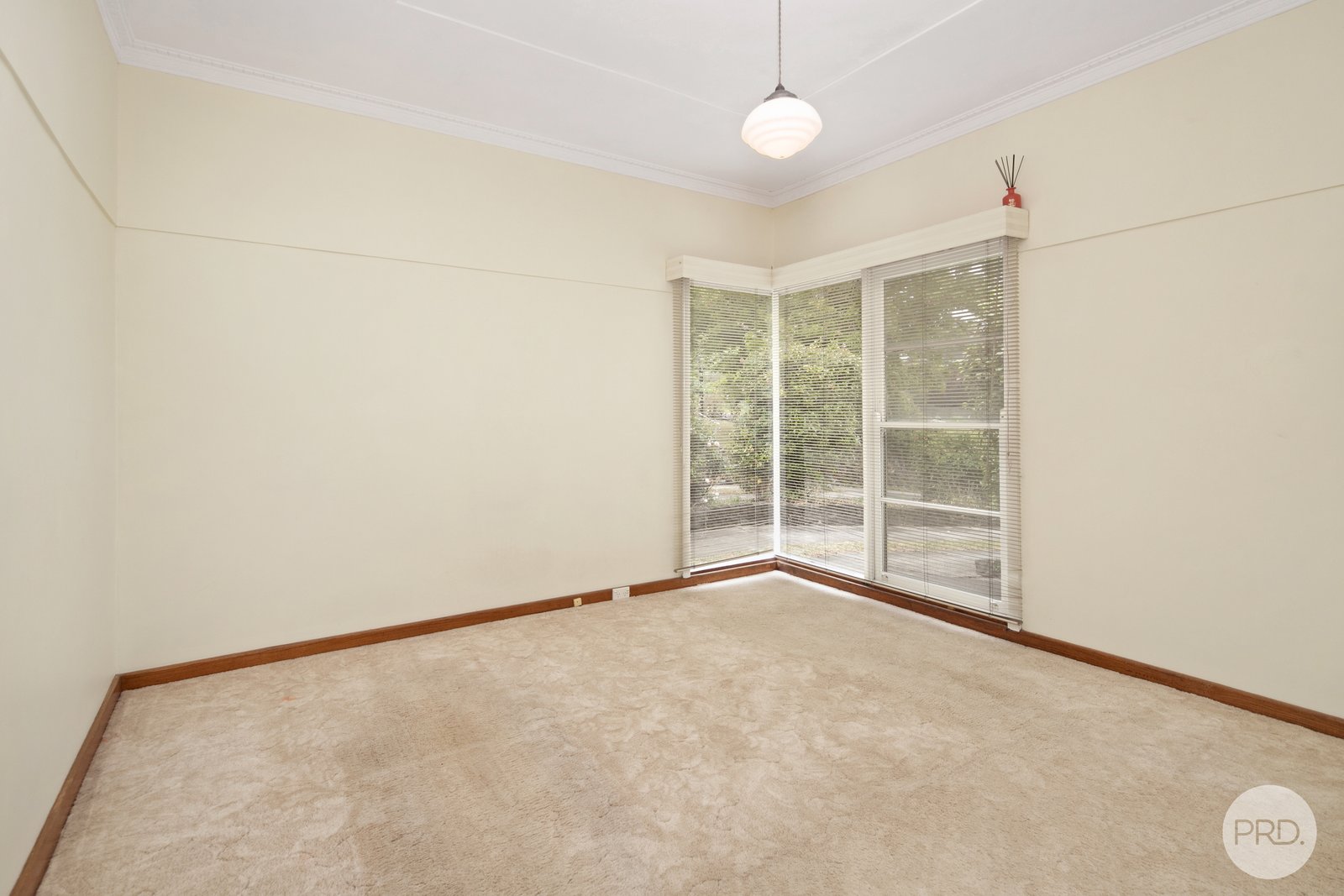 429 Gladstone Street GOLDEN POINT 8