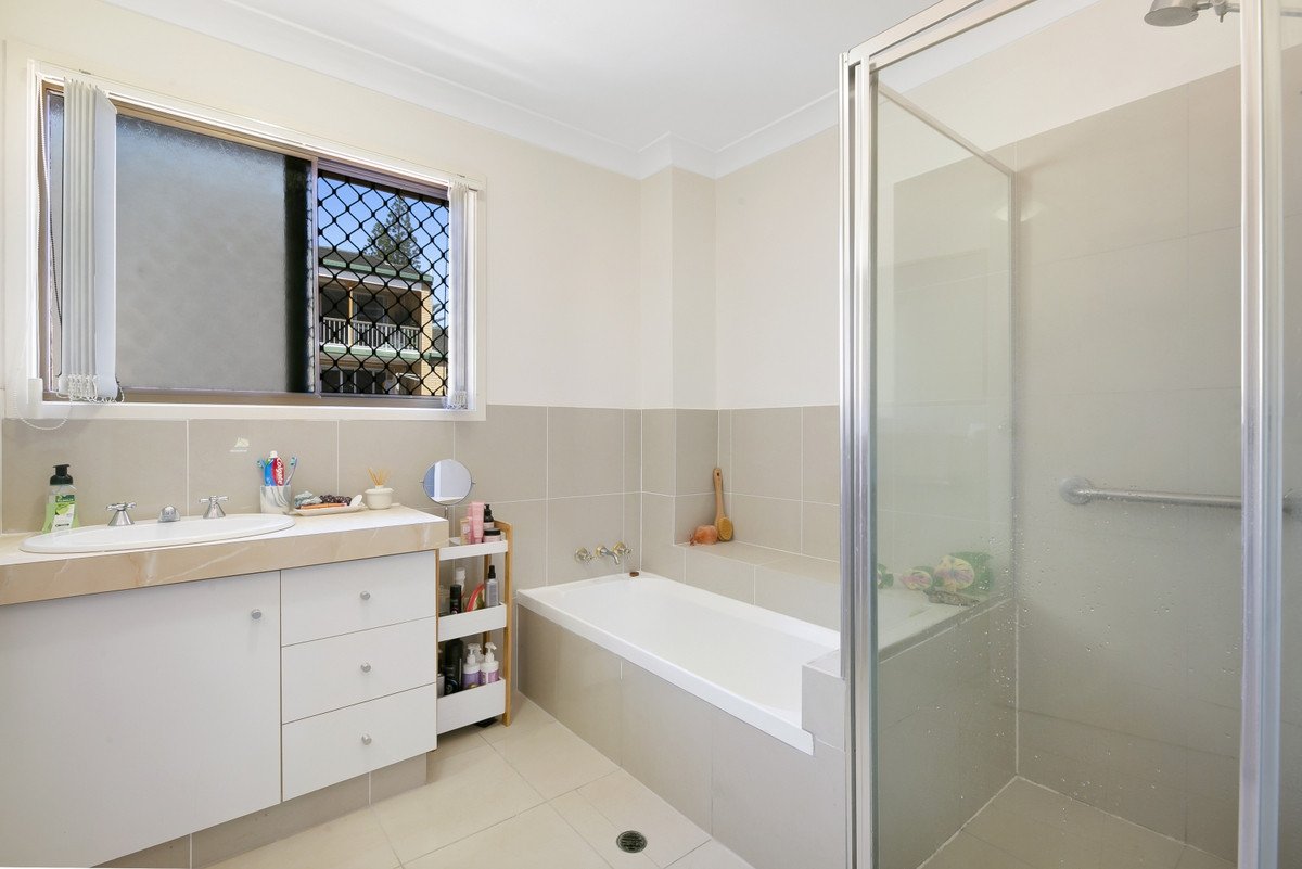 4/29 Julia Street Burleigh Heads 14