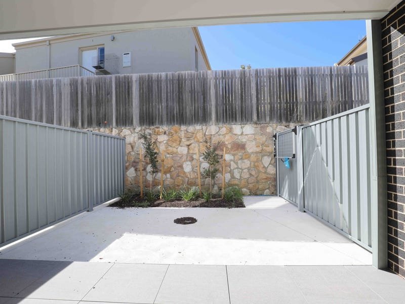 42/9 Thynne Street BRUCE 5