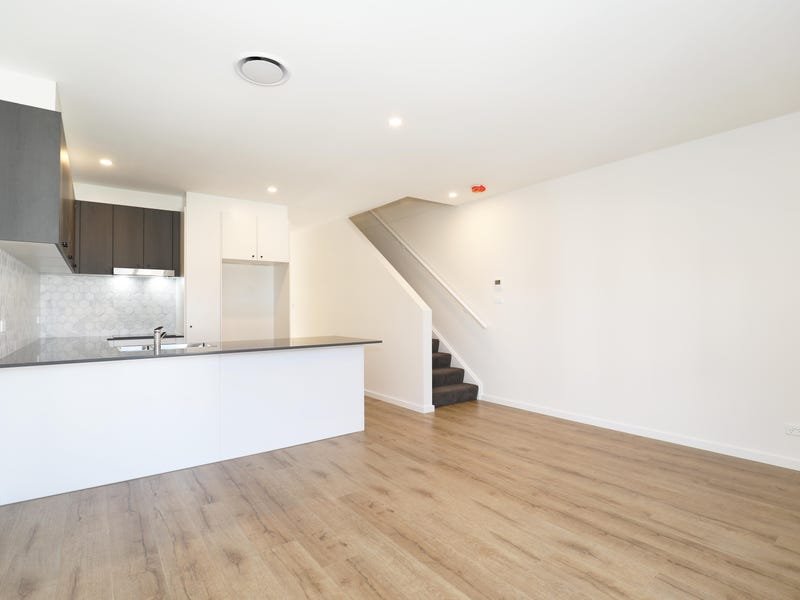 42/9 Thynne Street BRUCE 7