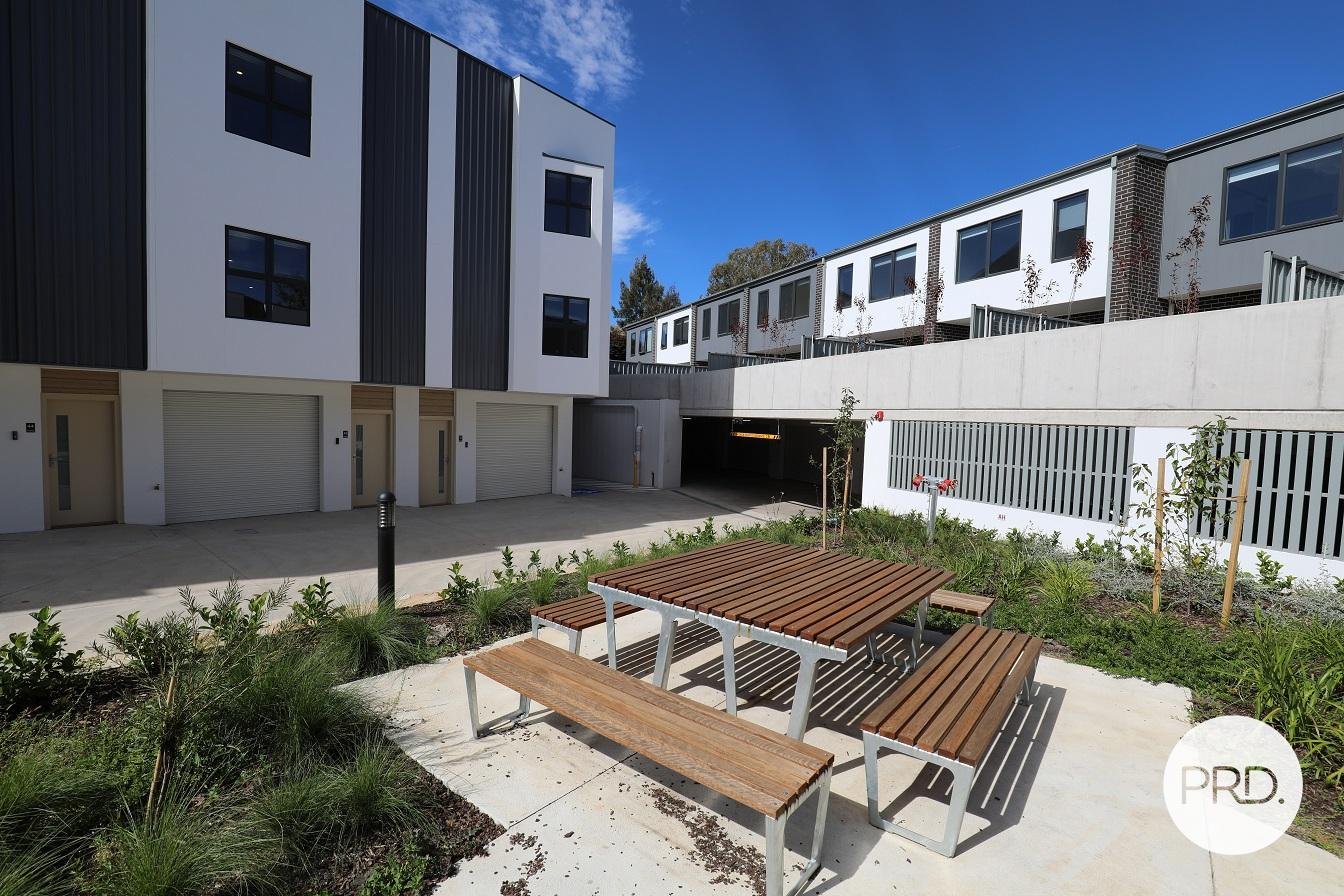 42/9 Thynne Street BRUCE 3