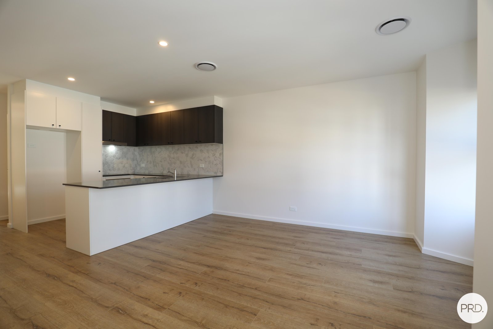 42/9 Thynne Street BRUCE 6