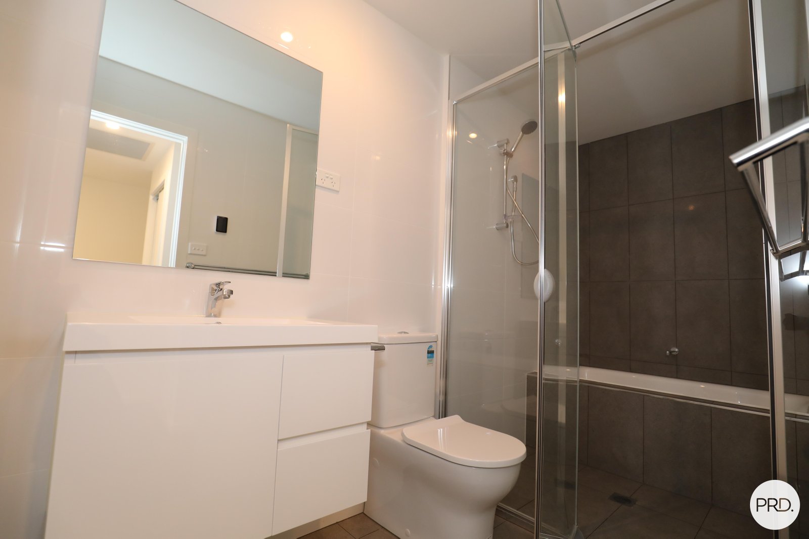 42/9 Thynne Street BRUCE 12