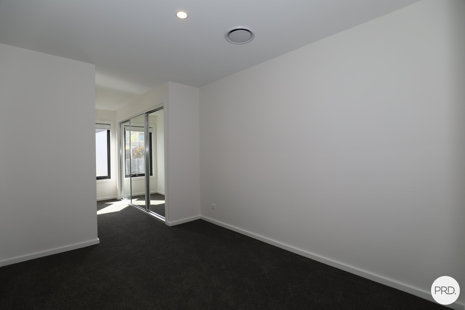 42/9 Thynne Street BRUCE 13