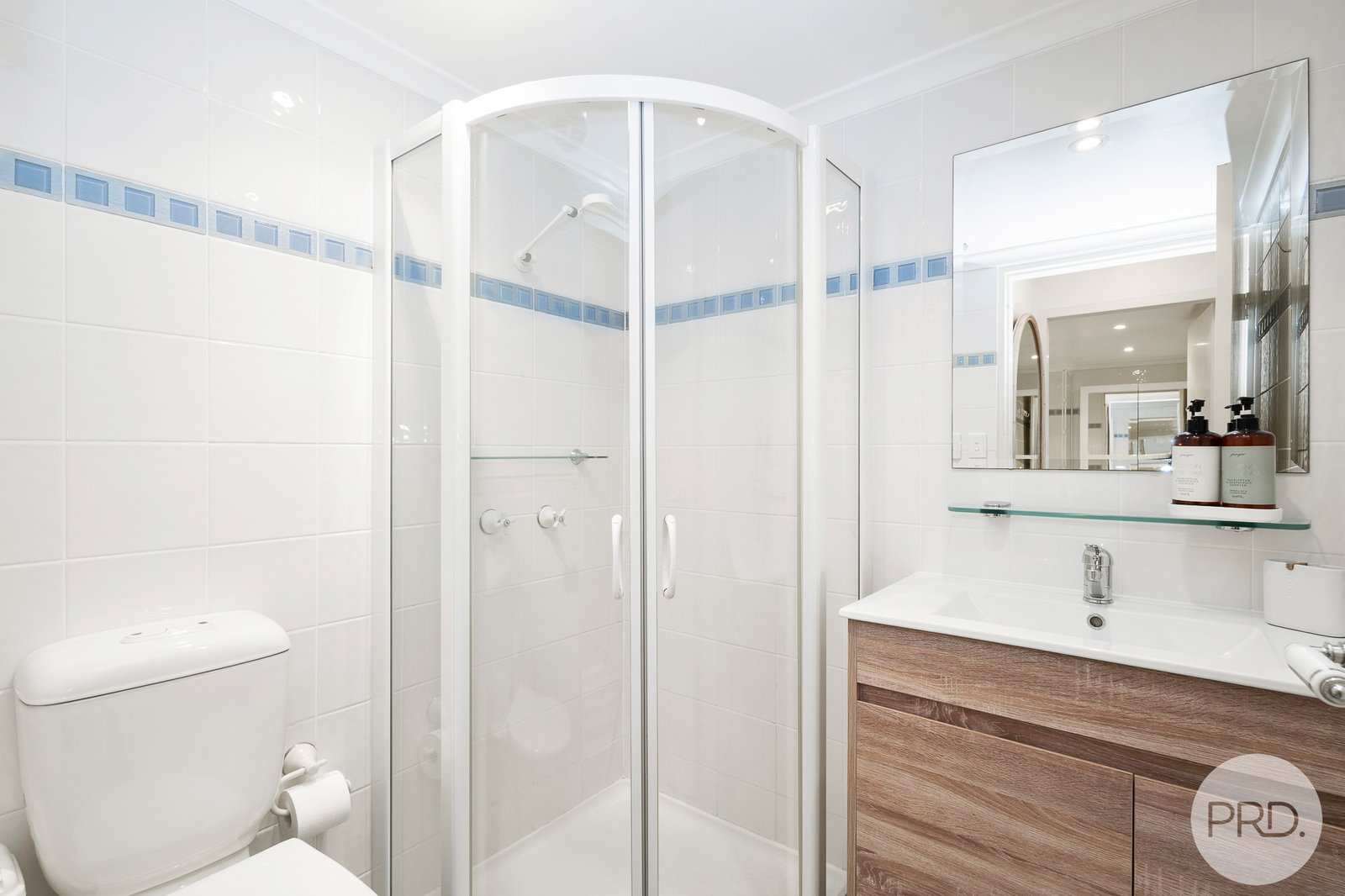 4/29 Weatherly Close NELSON BAY 13