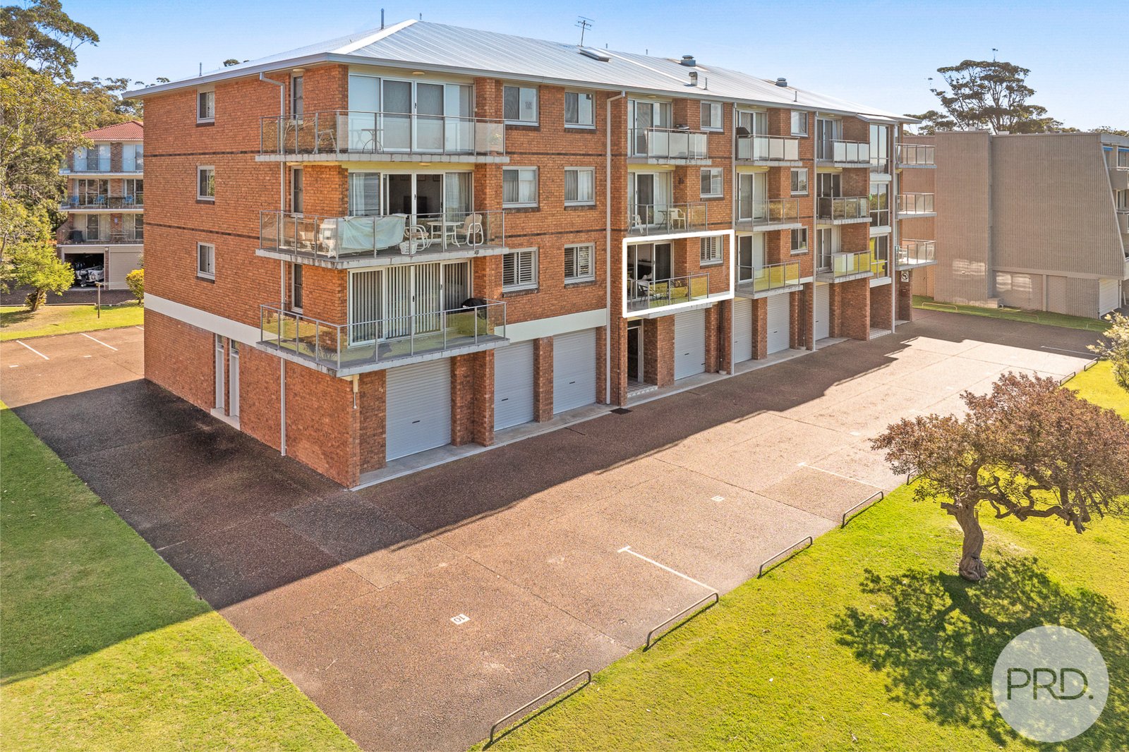 4/29 Weatherly Close NELSON BAY 16