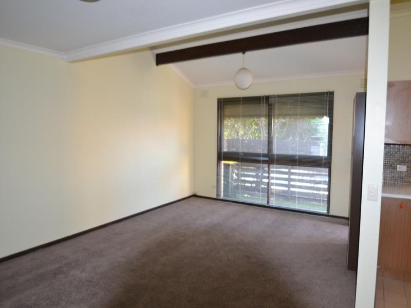 Gallery: 4/293 Warrigal Road