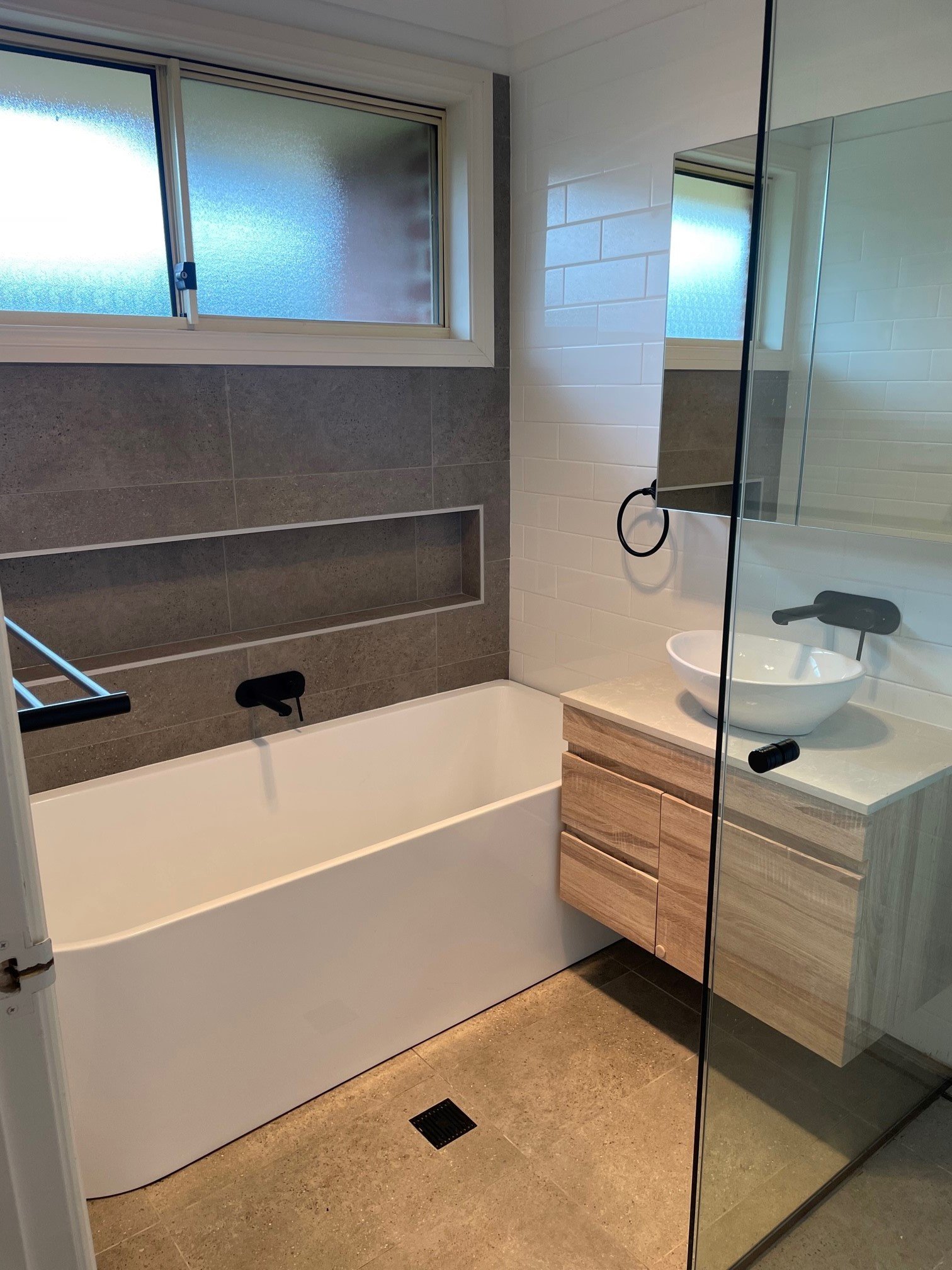 42A Junction Road BEVERLY HILLS 5