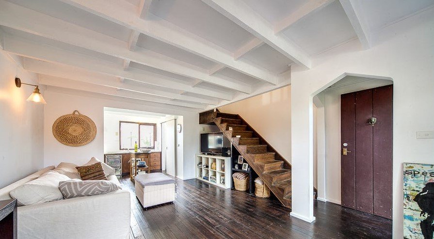 Gallery: 4/2a Laburnum Street