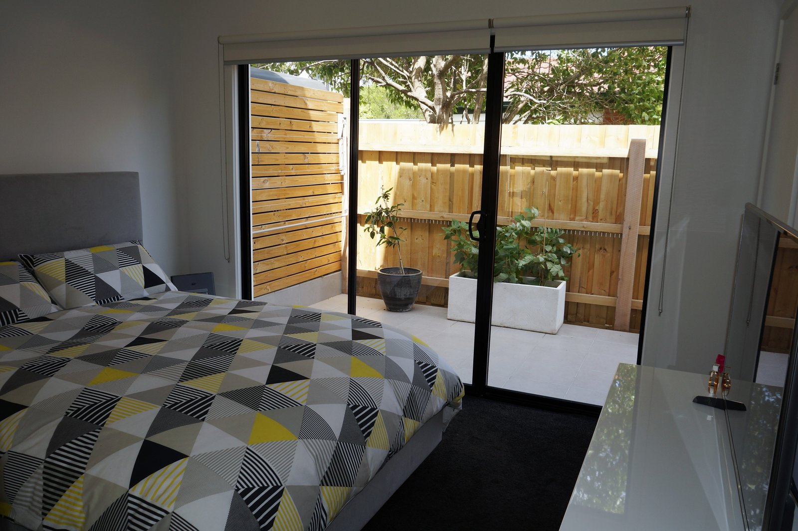 Gallery: 4/2A Thistle Grove