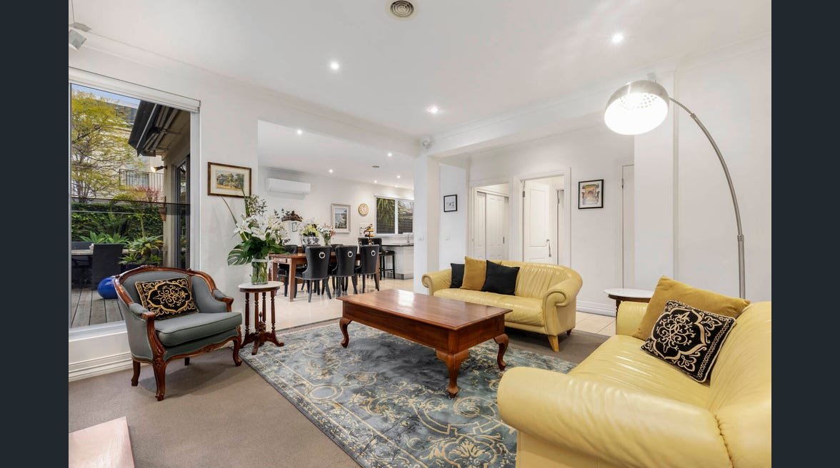 Gallery: 42A Willansby Avenue
