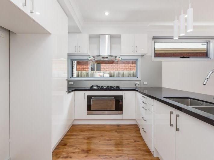 Gallery: 42B Victoria Street