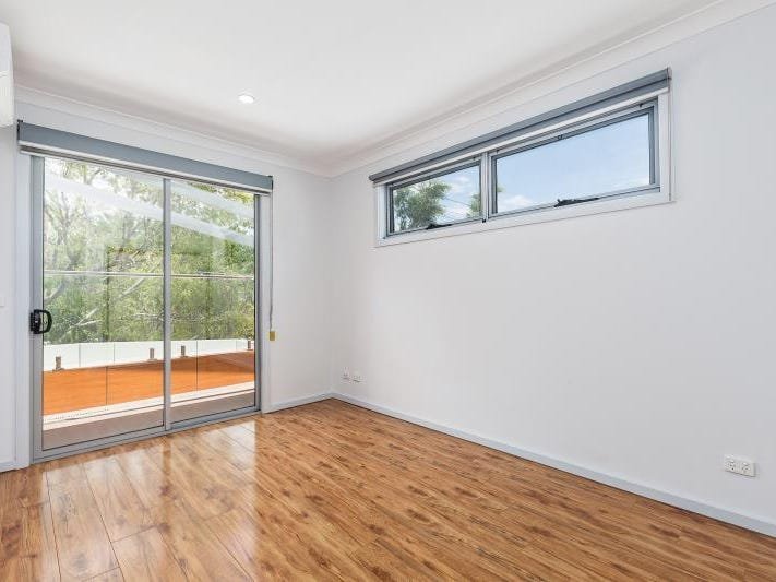 Gallery: 42B Victoria Street