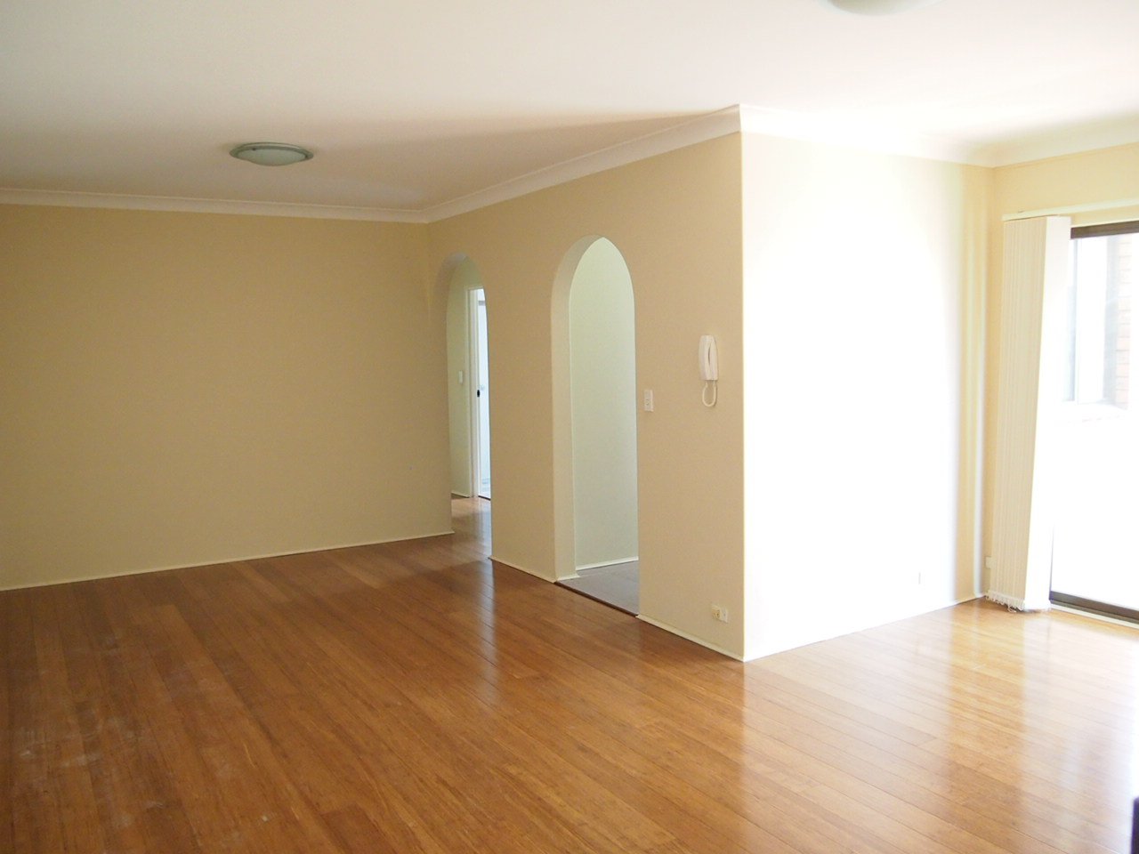 4/3-5 Bond Street HURSTVILLE 4