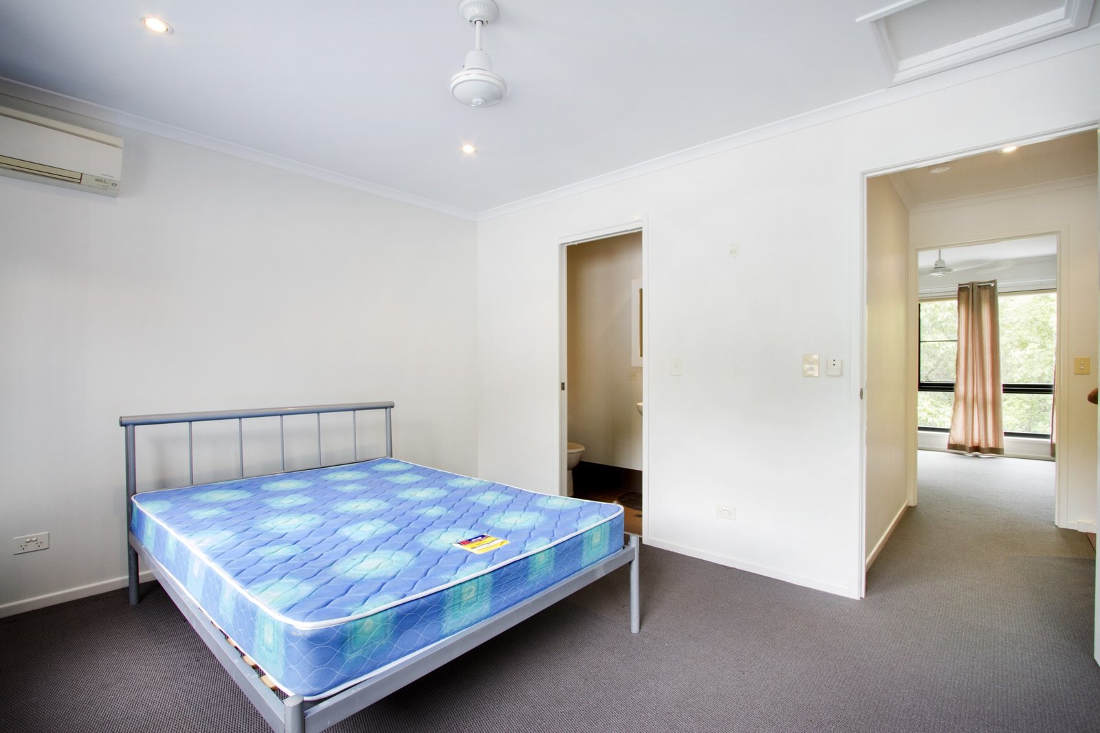 4/3-5 Seaview Drive AIRLIE BEACH 10