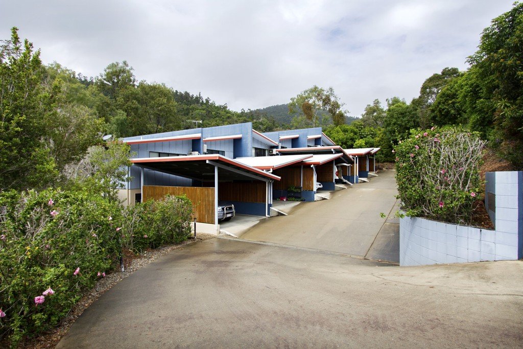 4/3-5 Seaview Drive AIRLIE BEACH 16