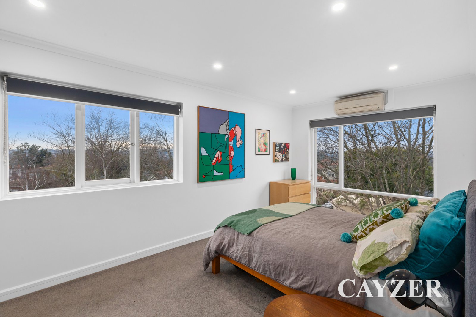 Gallery: 4/3-5 Valency Road