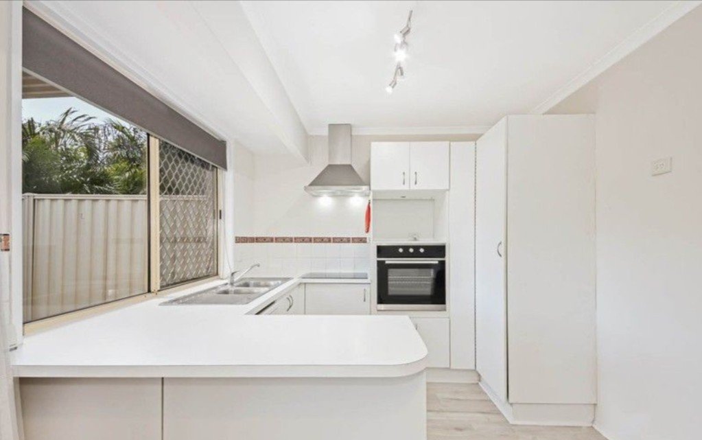 4/3-7 Fonda Place OXENFORD 5