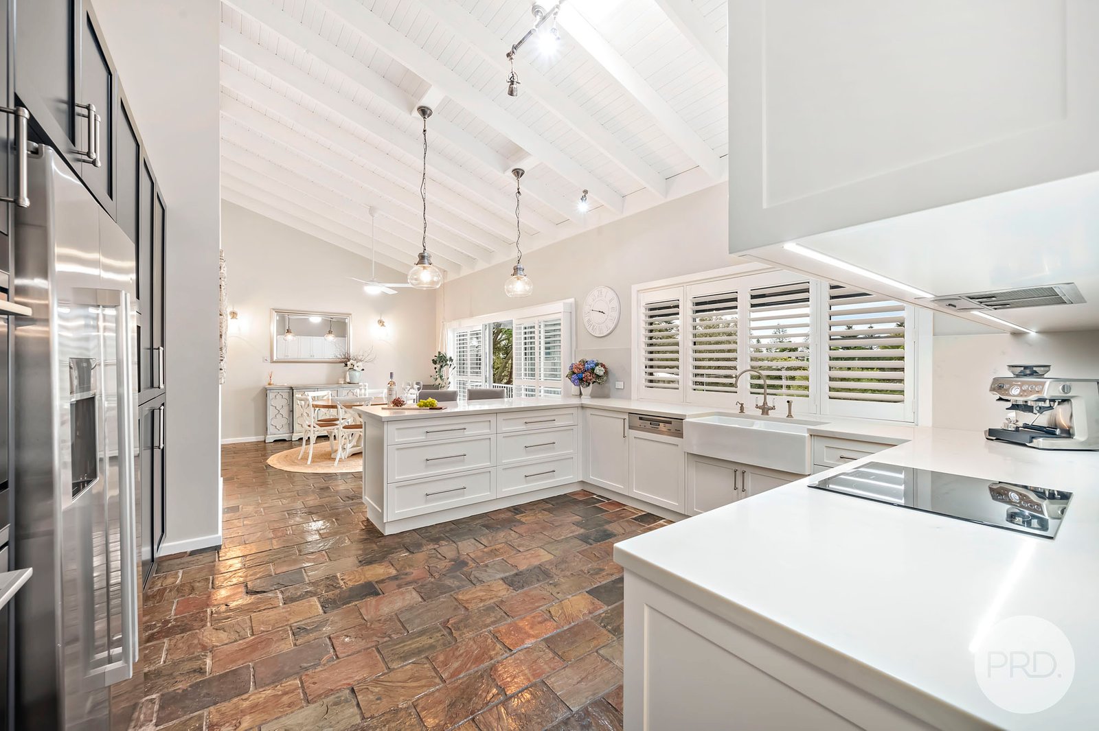43 Albert Street TAYLORS BEACH 3