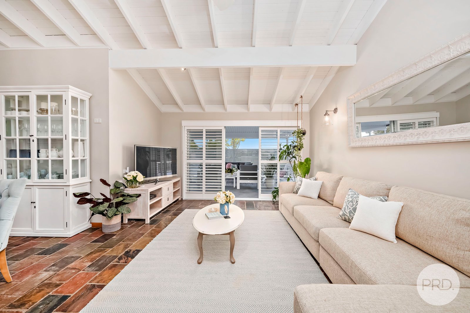 43 Albert Street TAYLORS BEACH 10