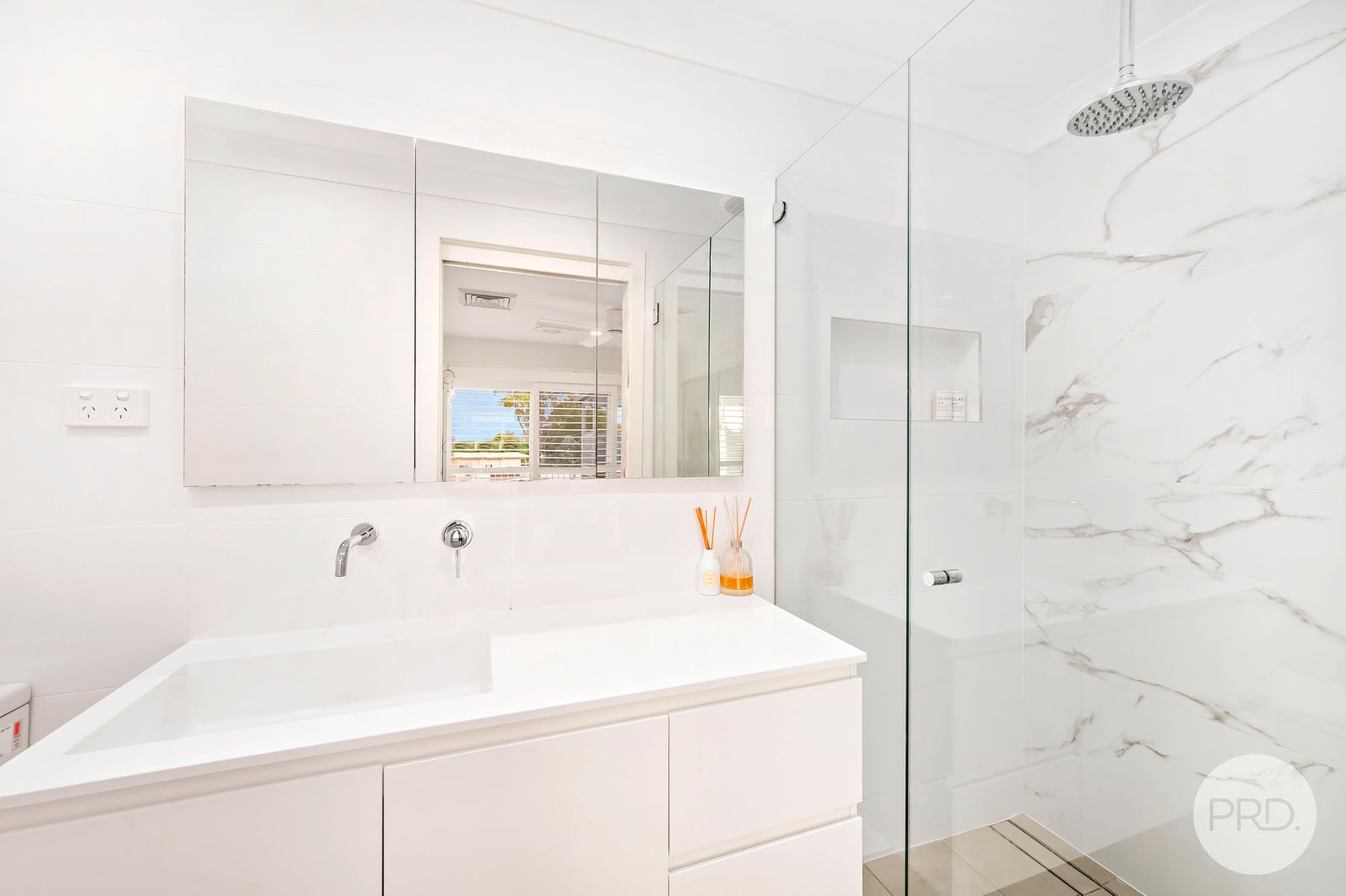 43 Albert Street TAYLORS BEACH 17