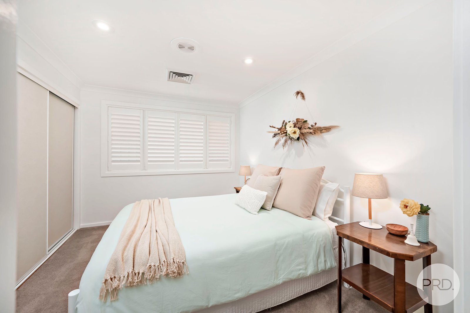 43 Albert Street TAYLORS BEACH 18