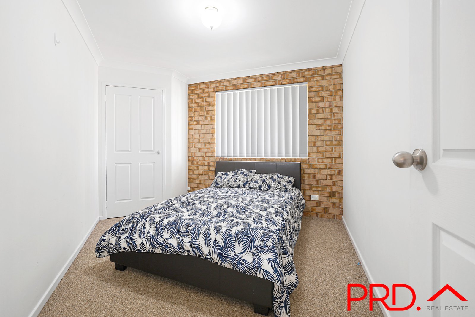 43 Allawah Street TAMWORTH 7