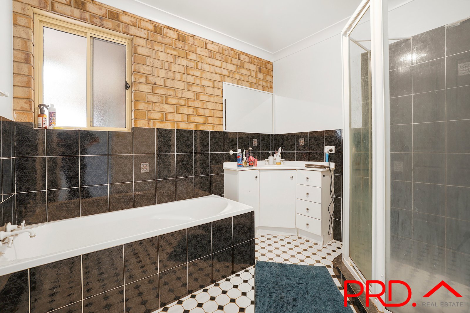 43 Allawah Street TAMWORTH 8