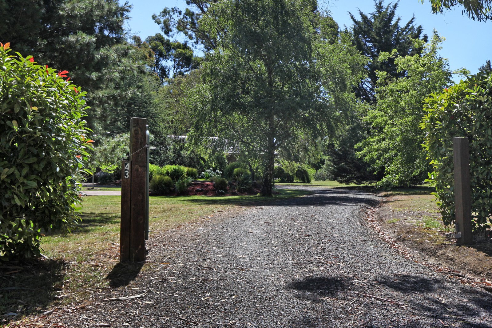 Real Estate and Property in 43 Andrew Avenue, Woodend, VIC