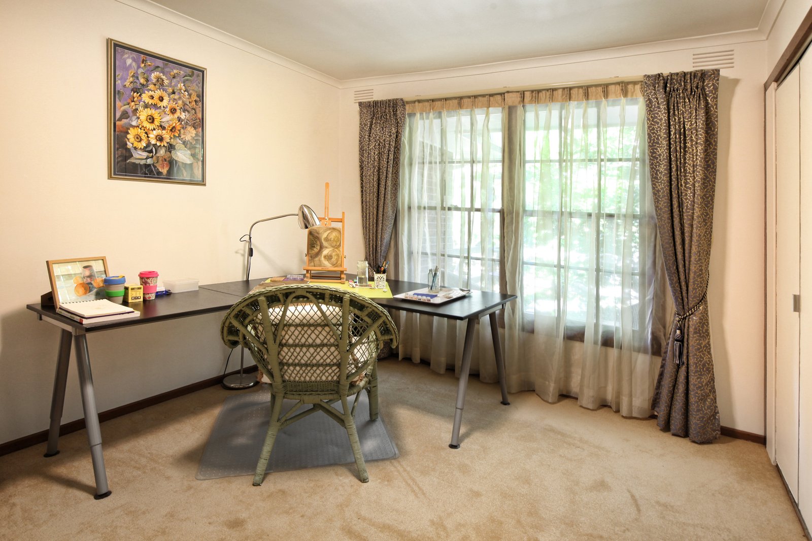 Real Estate and Property in 43 Andrew Avenue, Woodend, VIC