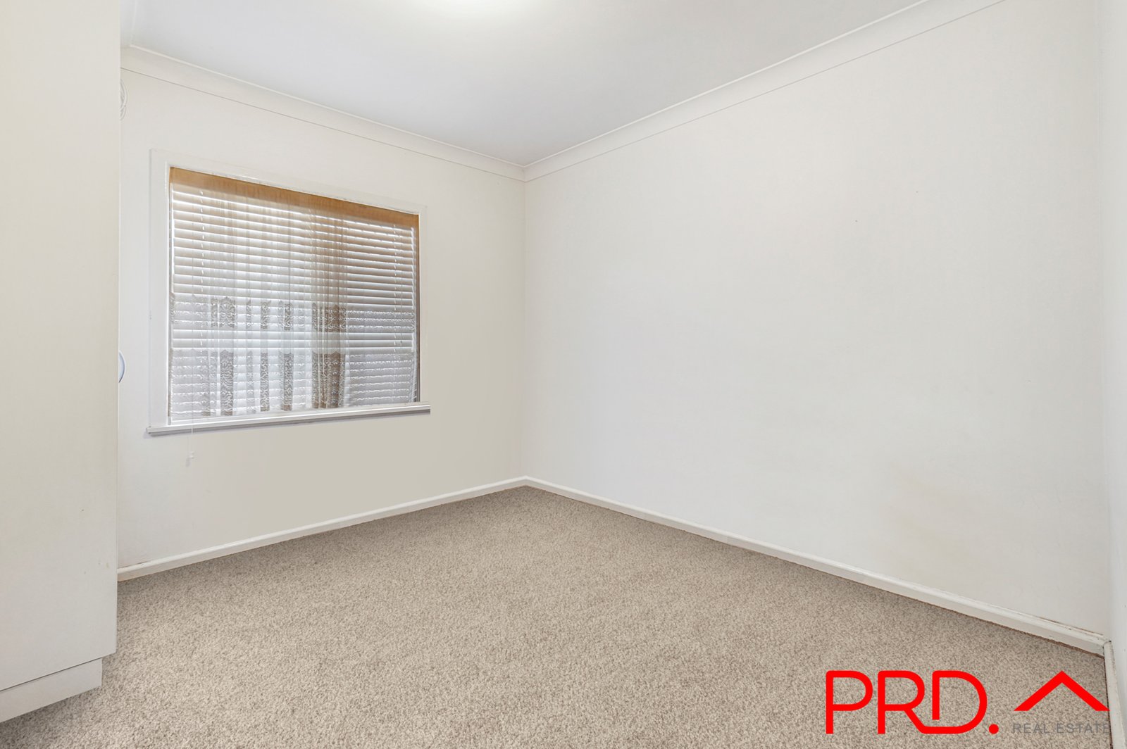 43 Arinya Street TAMWORTH 8