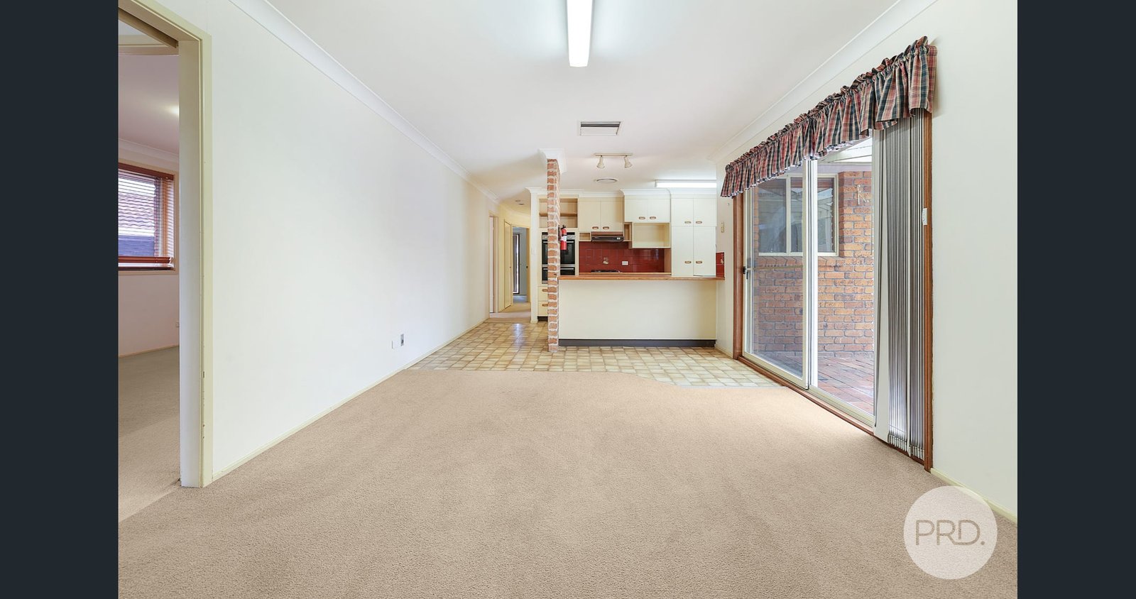 43 Bandalong Street HILLVUE 8