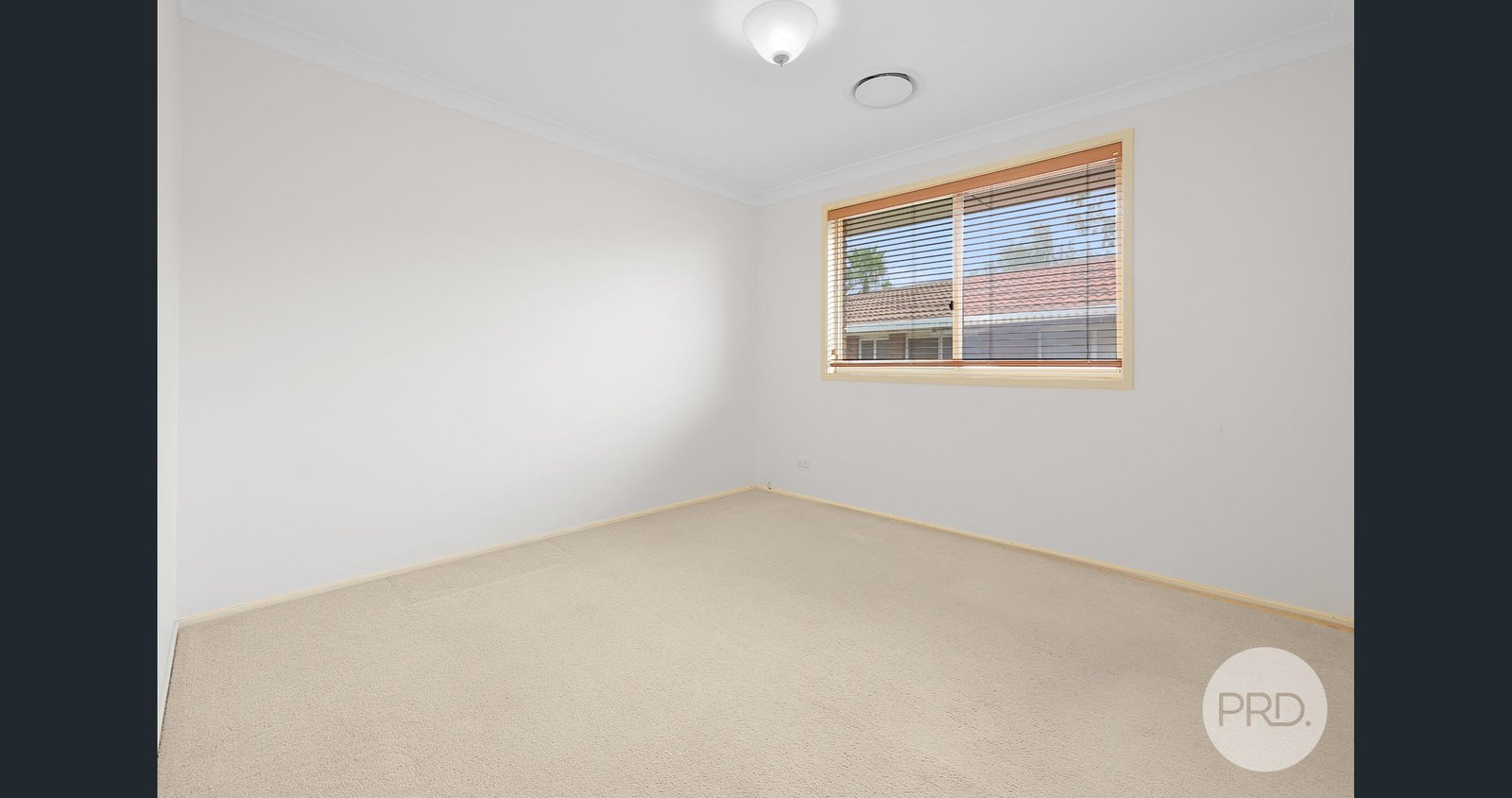 43 Bandalong Street HILLVUE 11