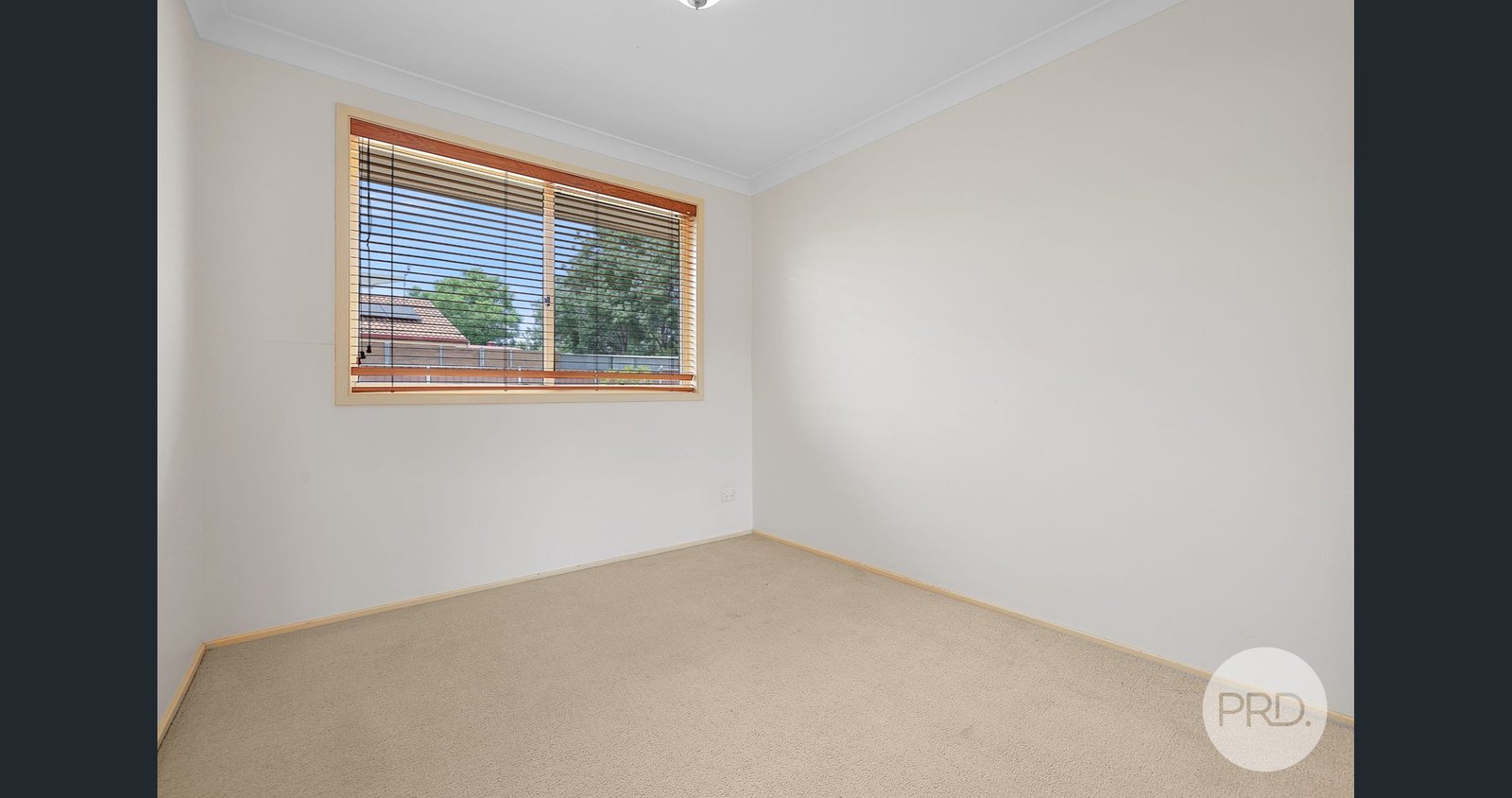 43 Bandalong Street HILLVUE 12