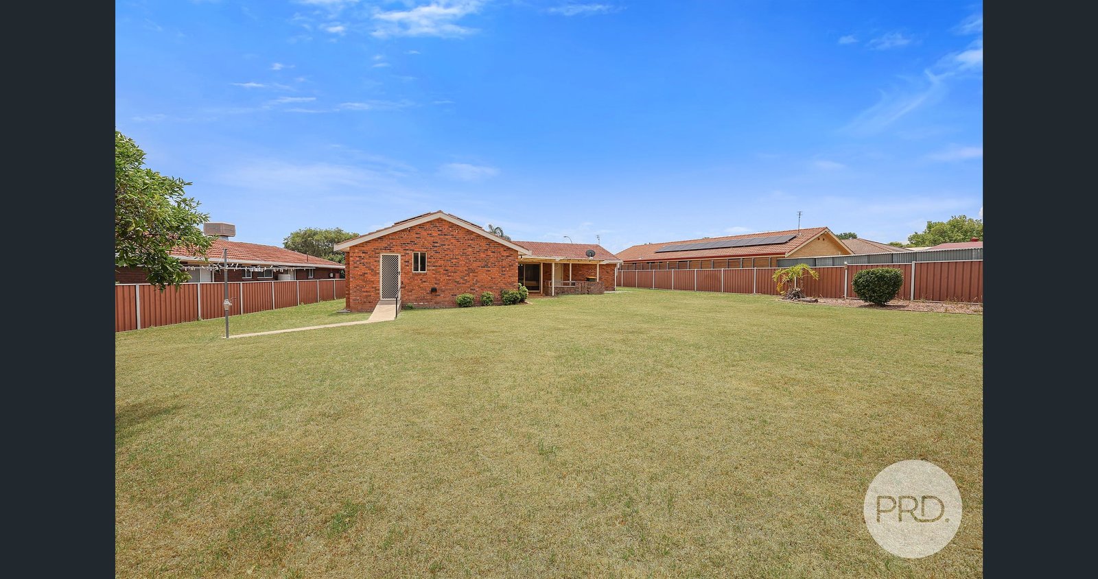43 Bandalong Street HILLVUE 18