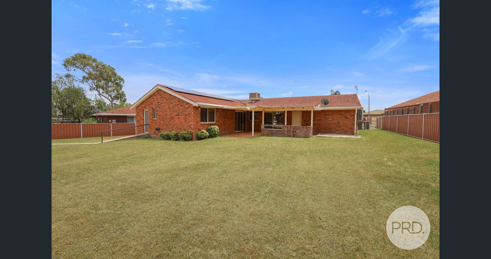 43 Bandalong Street HILLVUE 24