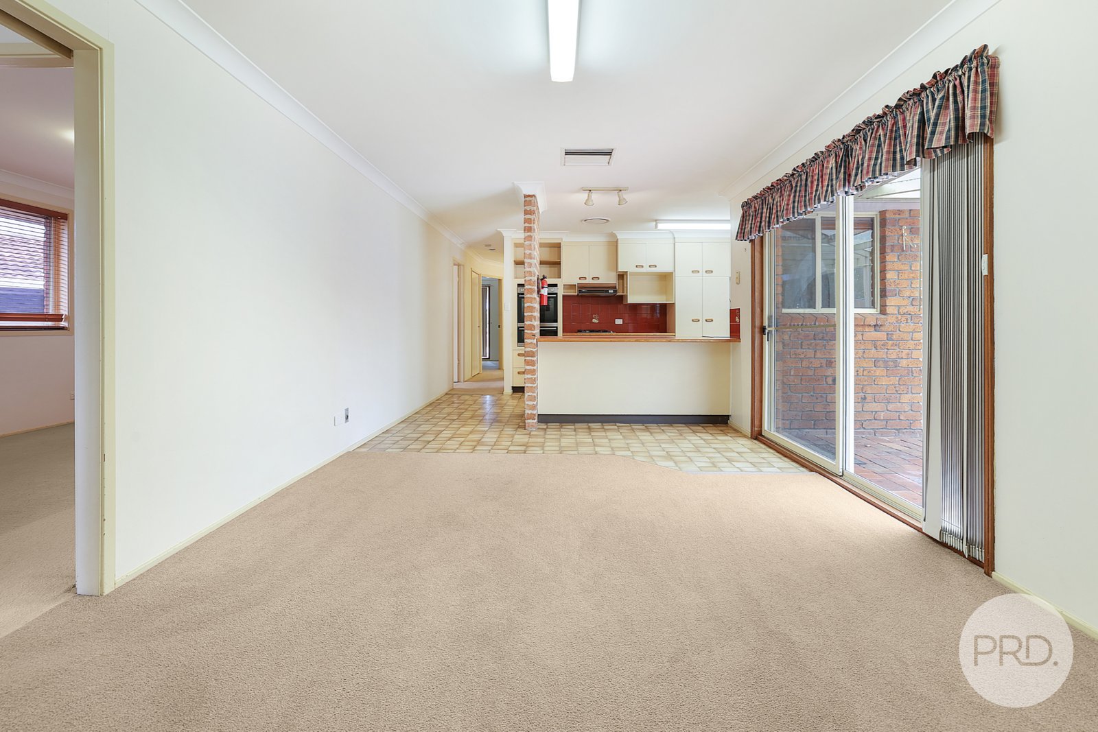 43 Bandalong Street TAMWORTH 9