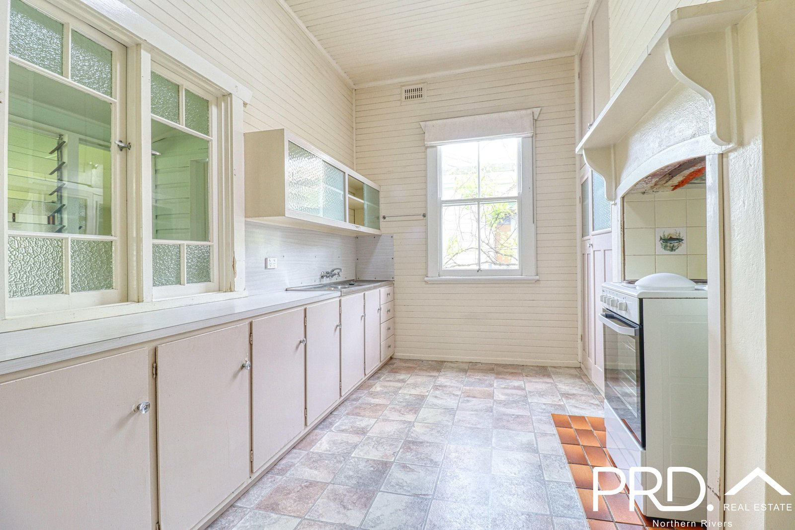 43 Barker Street CASINO 9