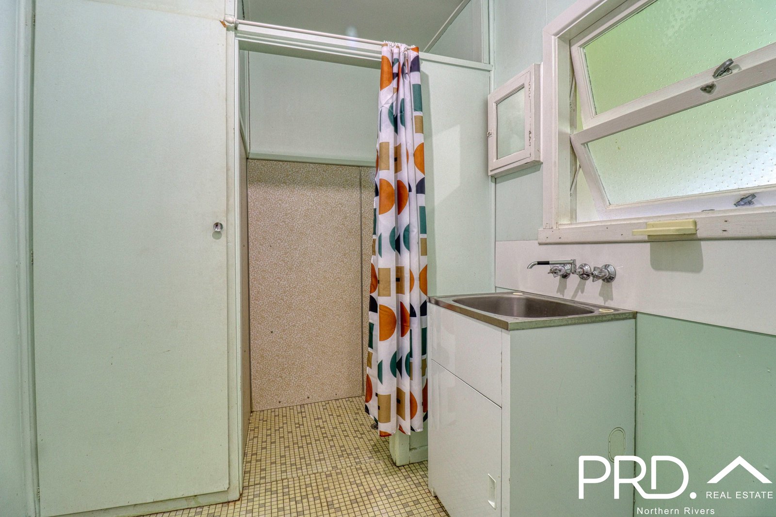 43 Barker Street CASINO 17