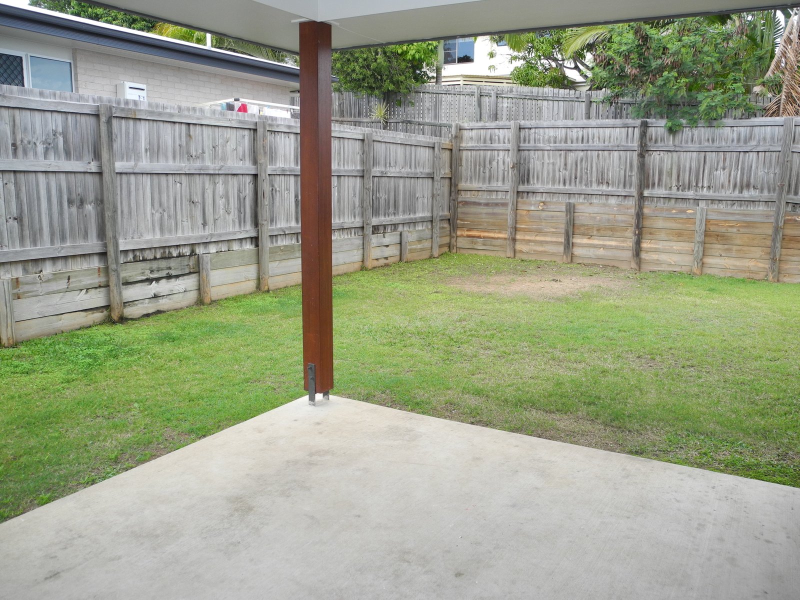43 BAUHINIA Street BOYNE ISLAND 10