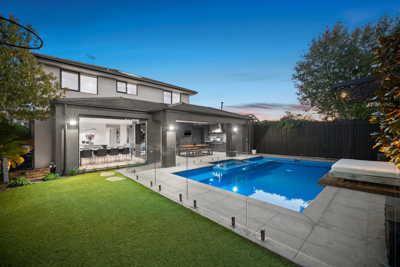 Gallery: 43 Beddoe Avenue