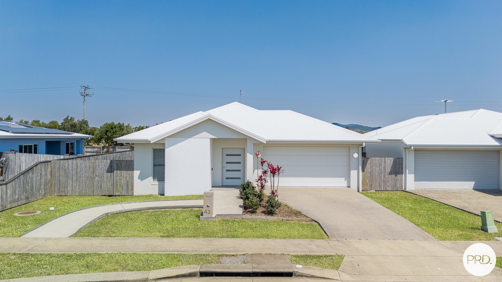 43 Bellavista Circuit BEACONSFIELD 1