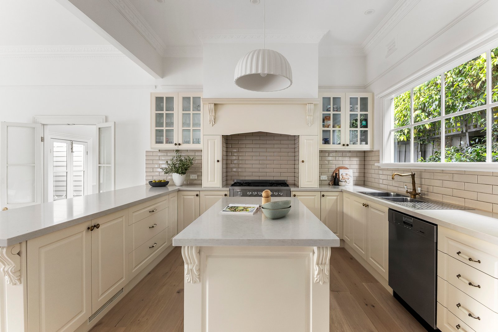 43 Belmont Avenue, Kew, 3101