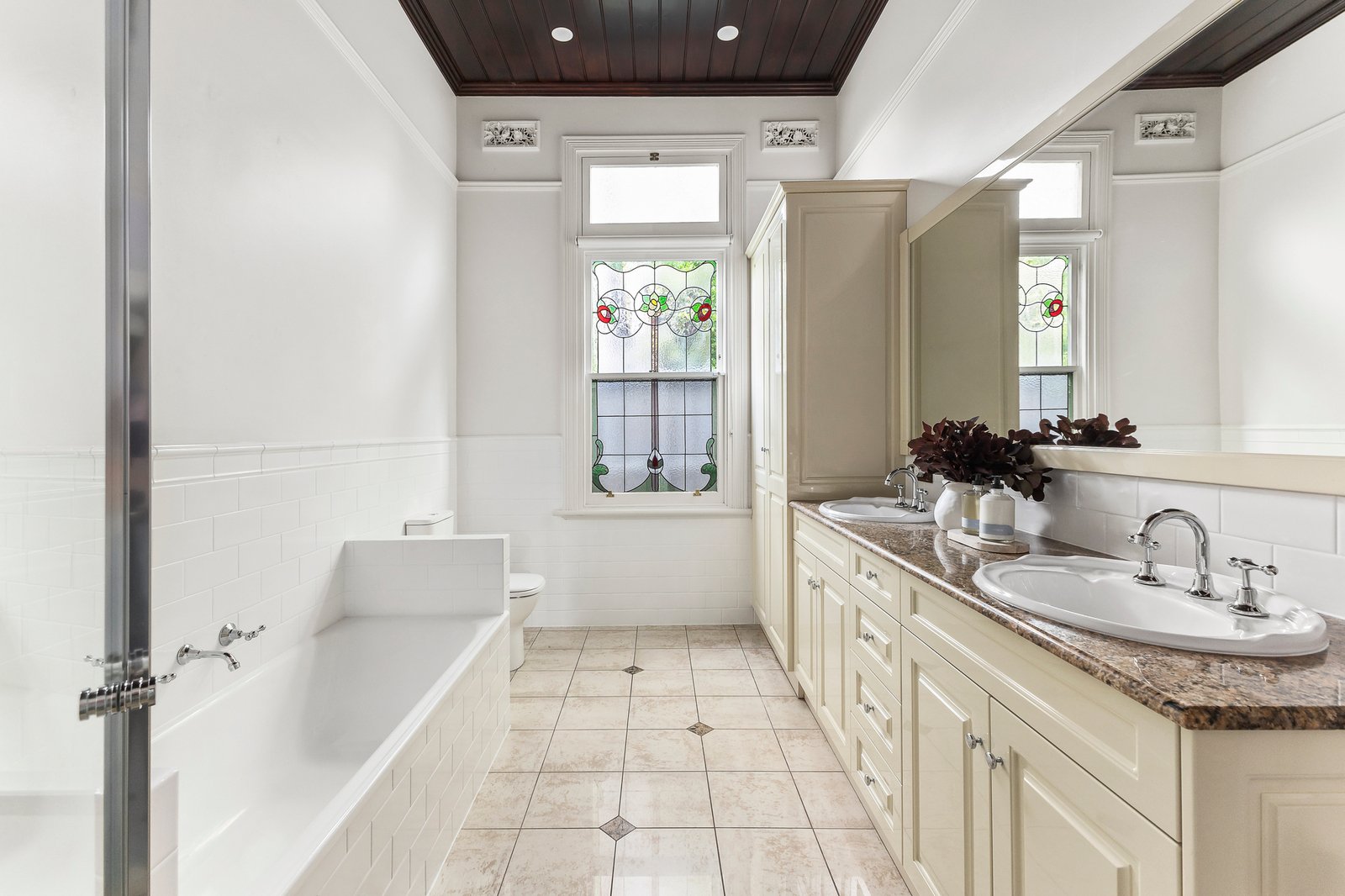 43 Belmont Avenue, Kew, 3101