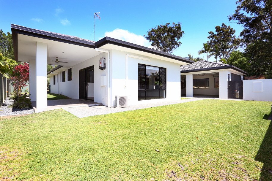 43 Binalong Drive ASHMORE 2