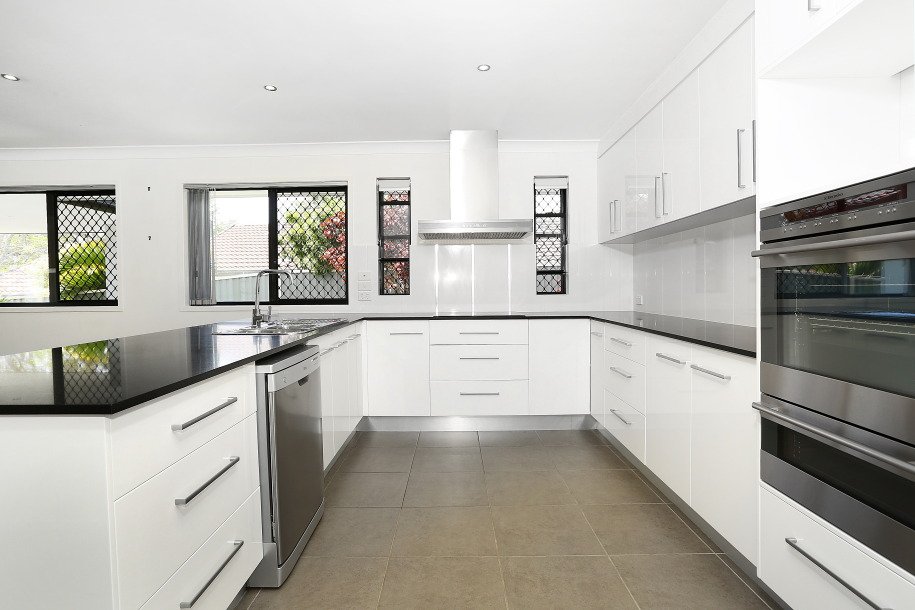 43 Binalong Drive ASHMORE 4